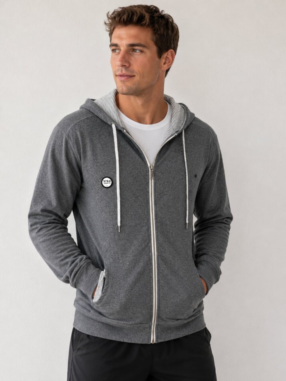 Vuori Movement Hoodie Jacket Large Gray Zip Performance Athleisure Athletic
